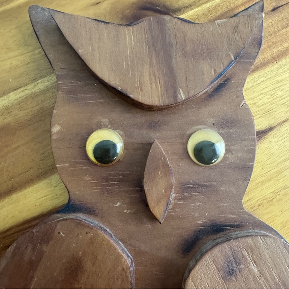 Handmade wooden owl wall hanger key holder - Picture 2 of 4
